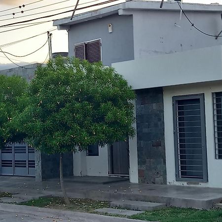 Linas Apart & Suite La Rioja Ngoại thất bức ảnh